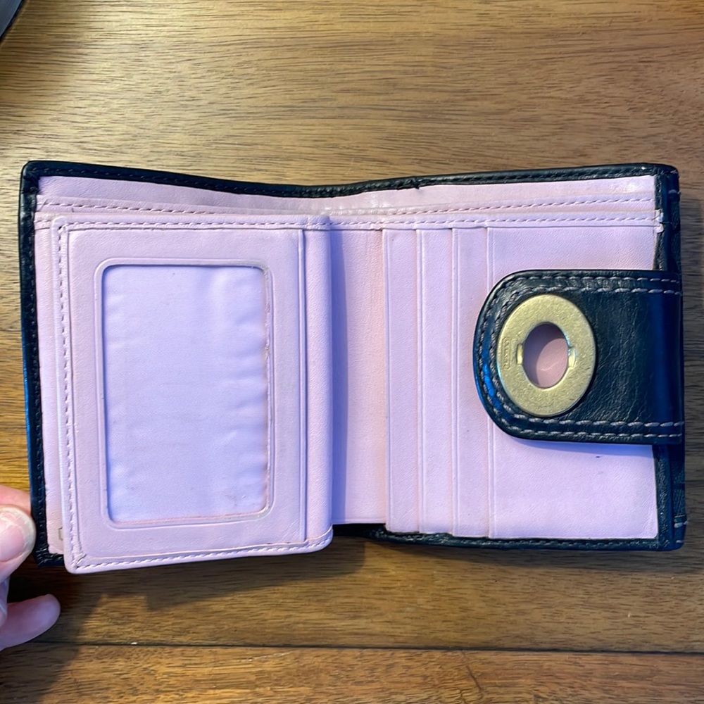 Signature C Coach wallet in black - Picture 2 of 3